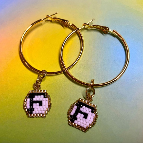 BEADED INITIAL HOOP EARRINGS- "F" - Picture 2 of 3